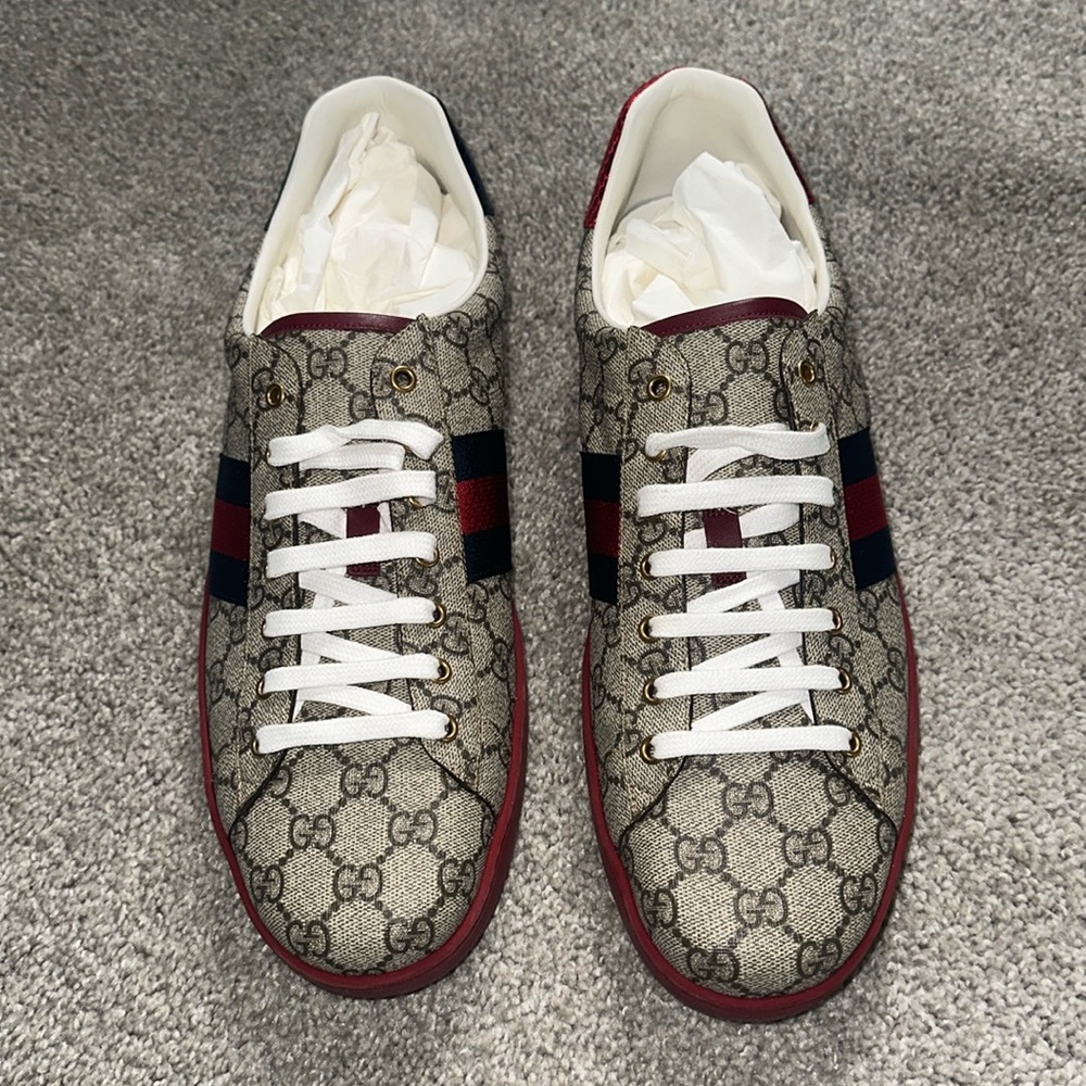 Gucci sneakers